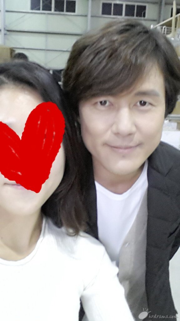 20141021_180327 photo w actor kam.jpg