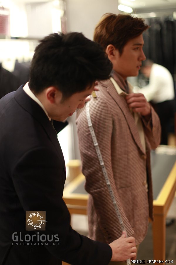 jcw20.jpg