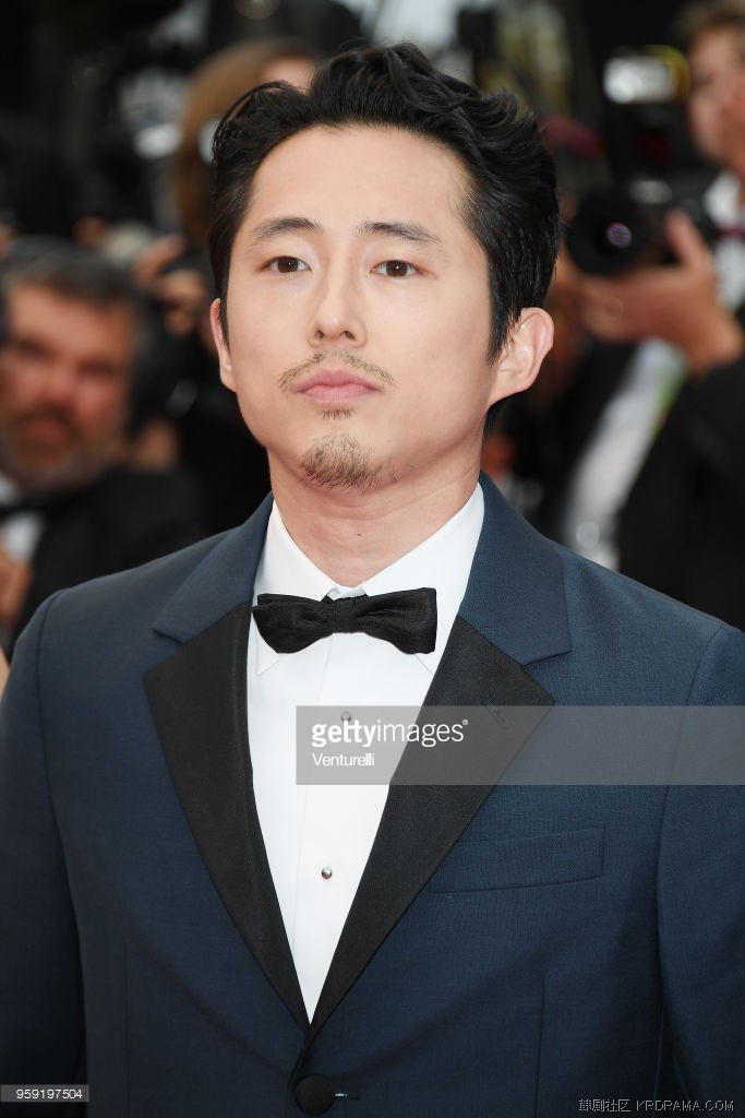 20180517110706-actor-steven-yeun-attends-the-screening-of-burning-during-the-71s.jpg