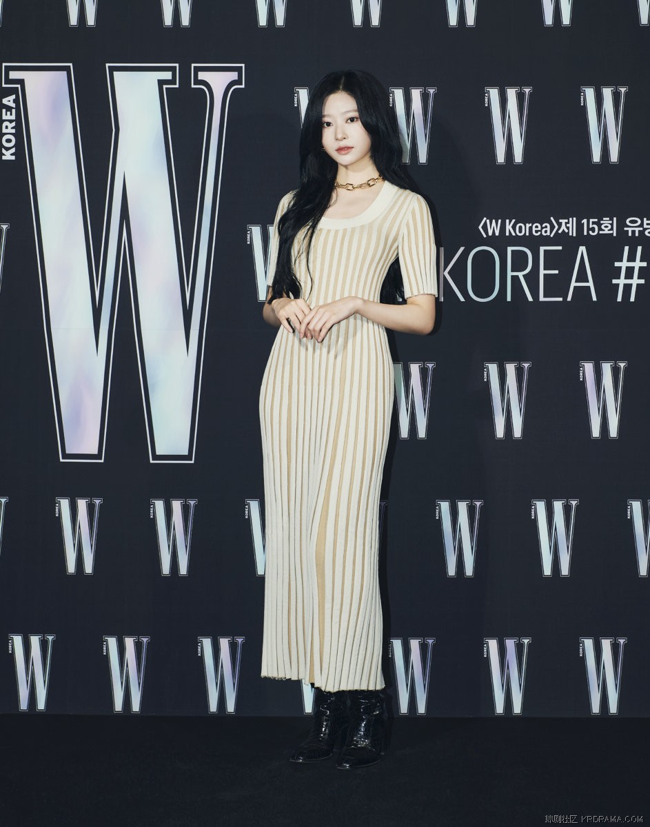 IZONE金珉周.jpg