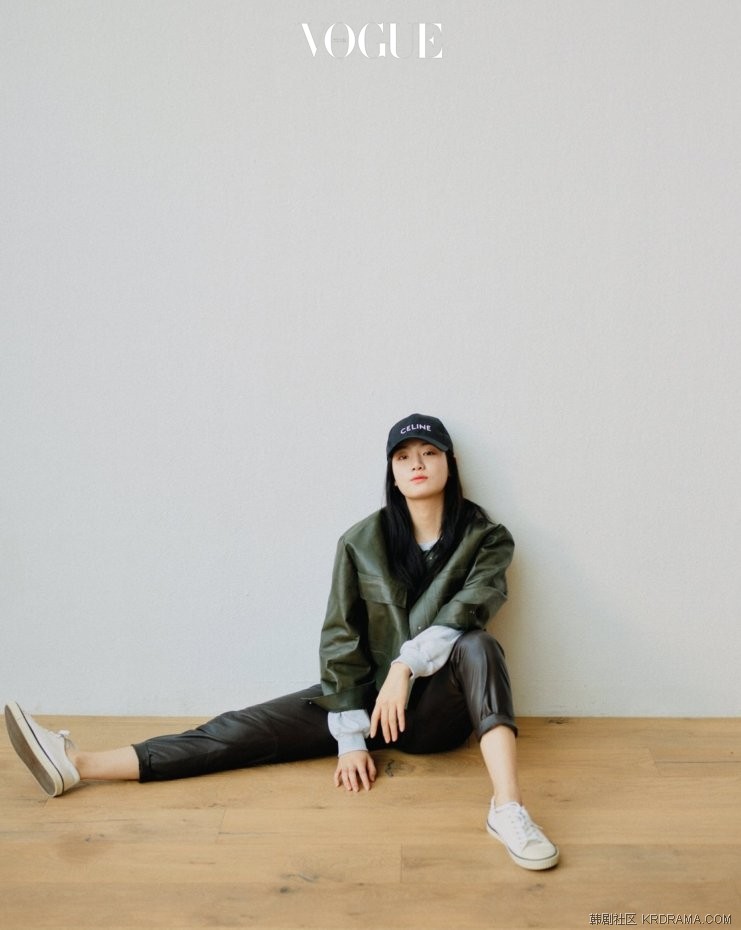 vogue_2.jpg
