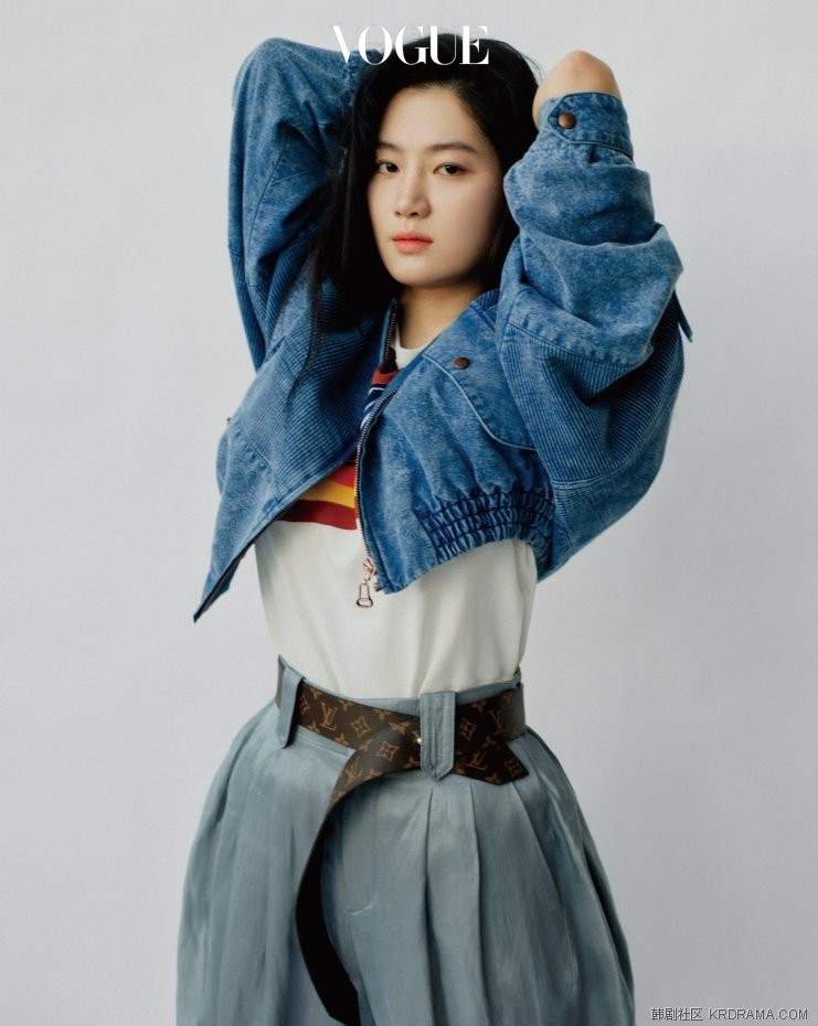 vogue_3.jpg
