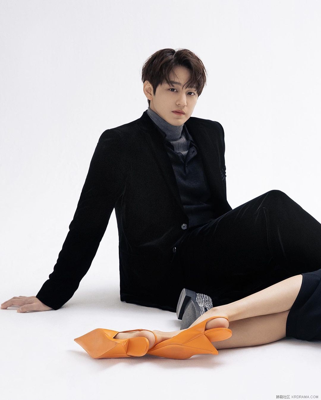 ellekorea~p~CZGUGhqlpC9~4.jpg