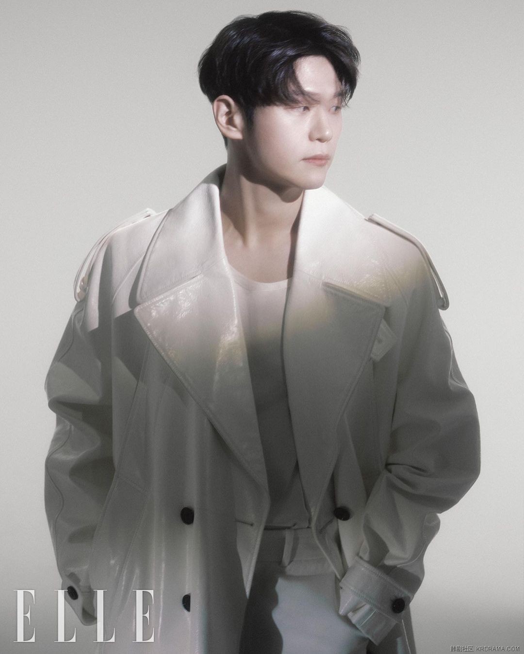 ellekorea~p~CZLDRkfhrTp~3.jpg