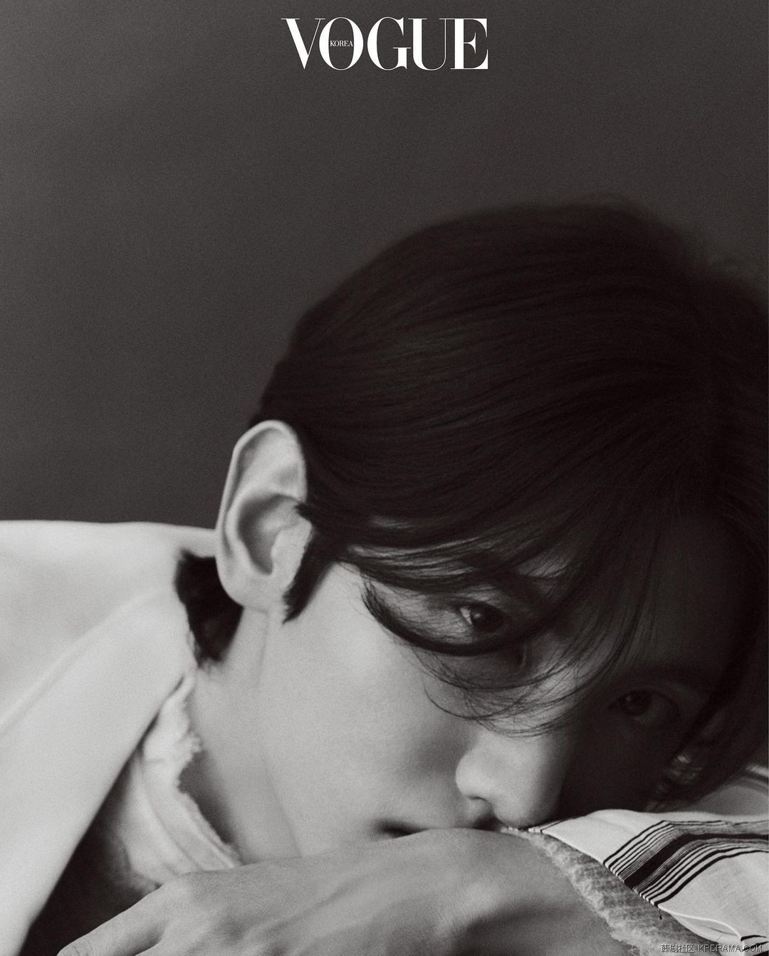 voguekorea~p~CaTWfoSJDTB~3.jpg