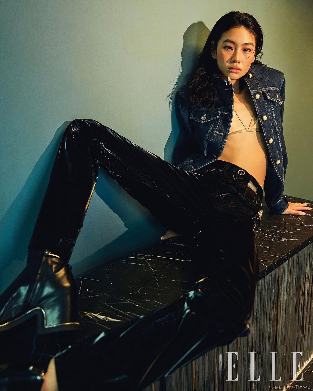 ellekorea~p~CbWTXzvhRT3~2.jpg