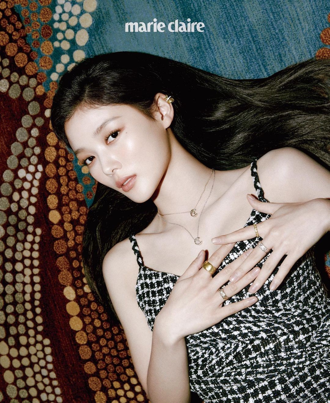 marieclairekorea~p~CkIk07APORC~6.jpg