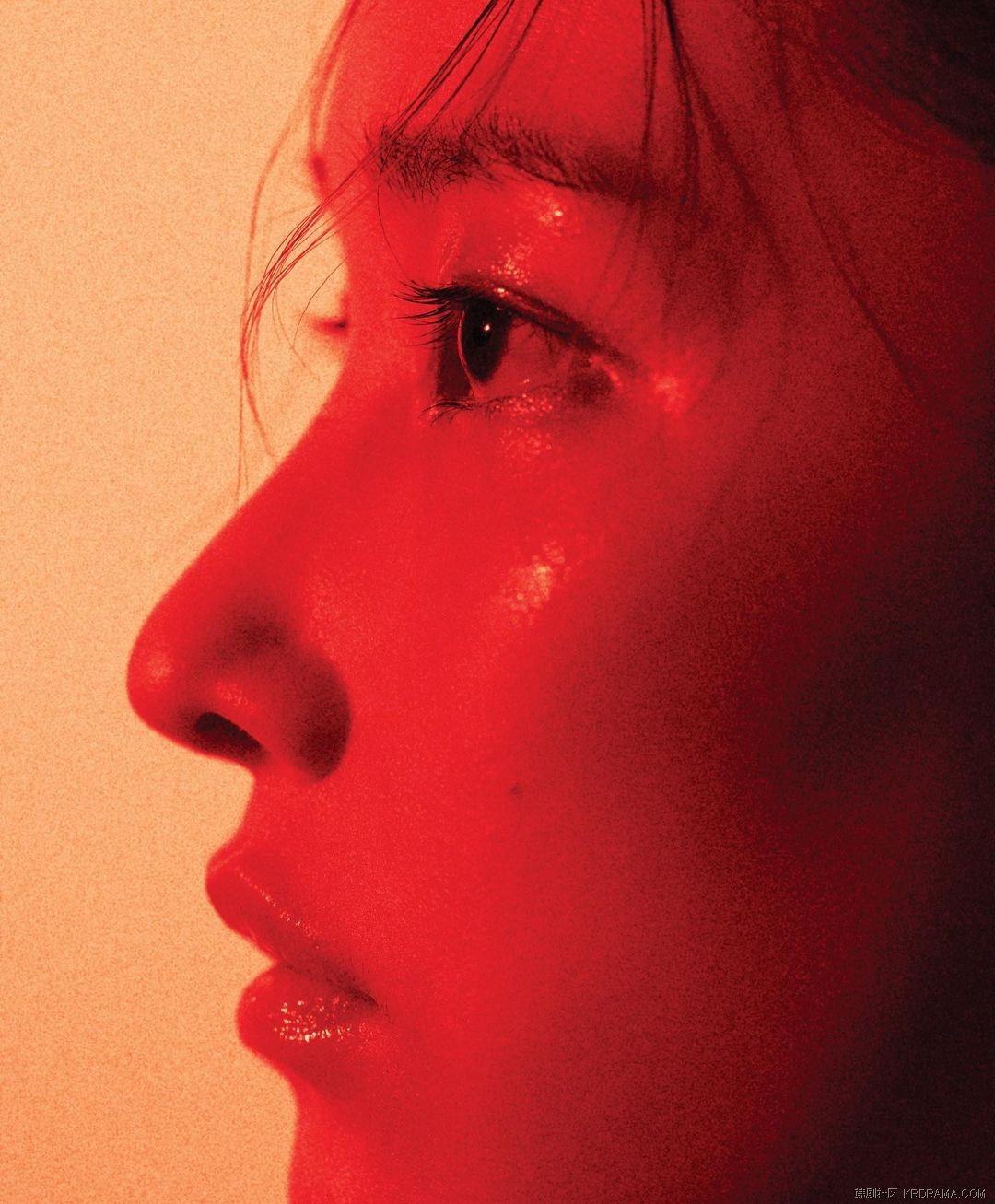 dazedkorea~p~CkuK_otJ0xh~5.jpg