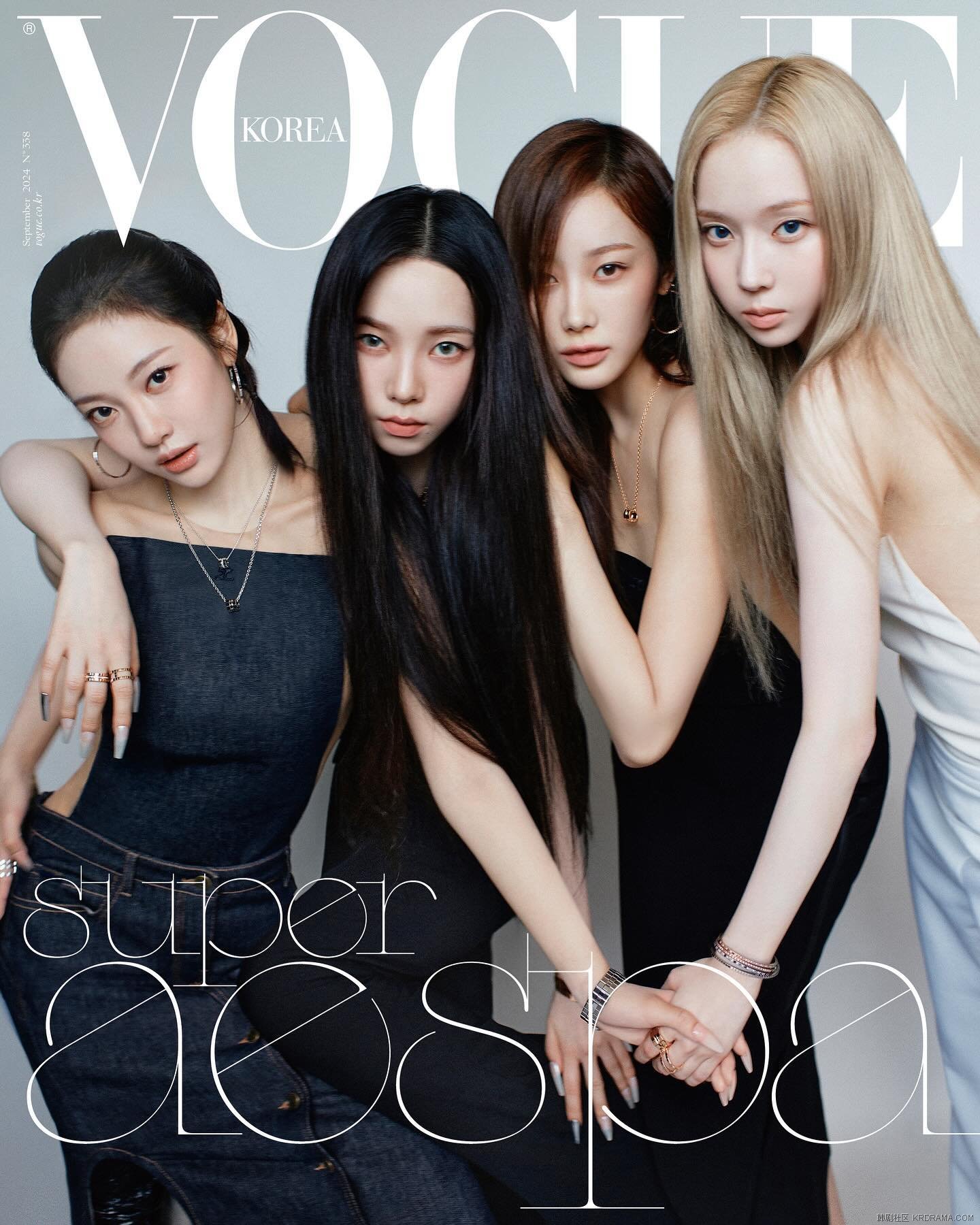 voguekorea_1723698247855.jpg