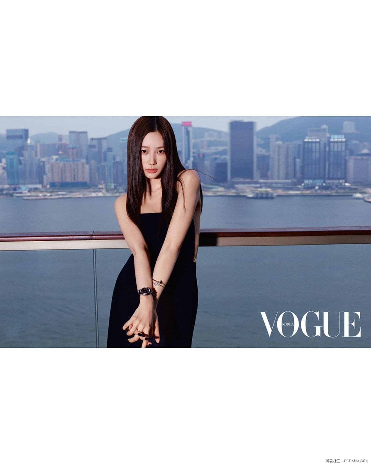 voguekorea_1723977184668.jpg