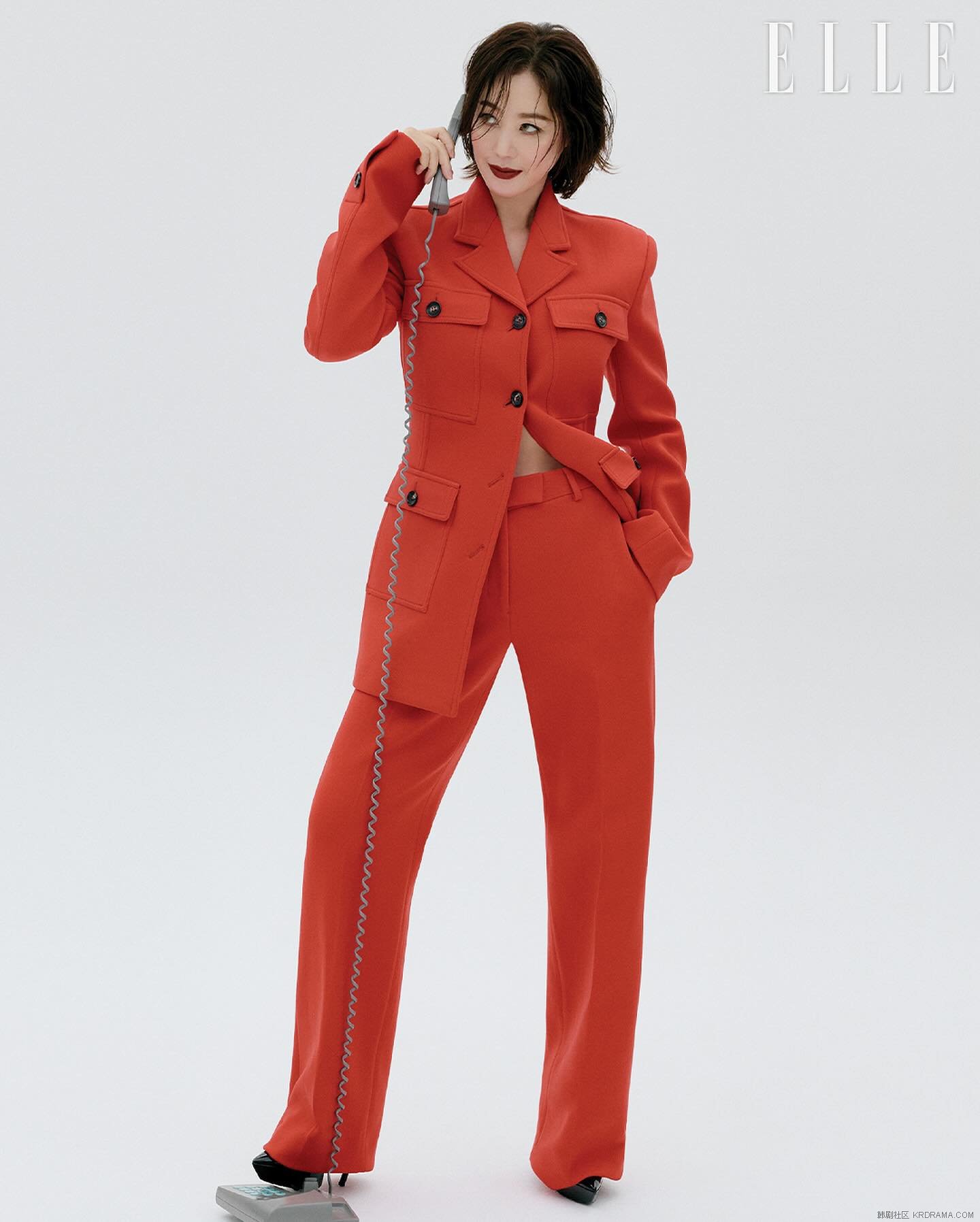 ellekorea_1727454899179.jpg