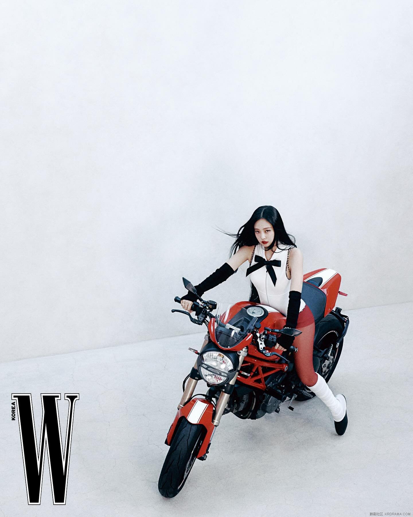 wkorea_1729166995775.jpg