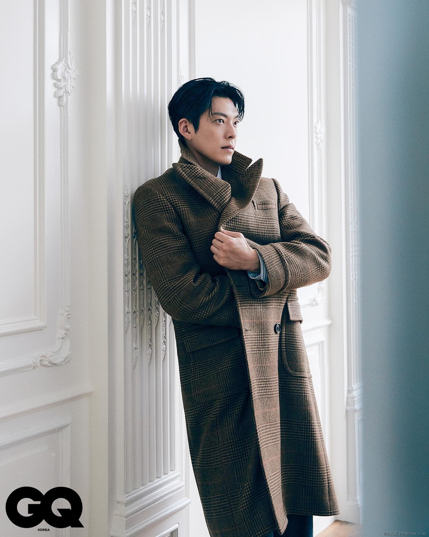 gq_korea_1729670448330.jpg