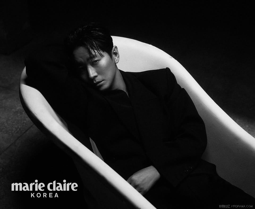 marieclairekorea_1733494268849.jpg