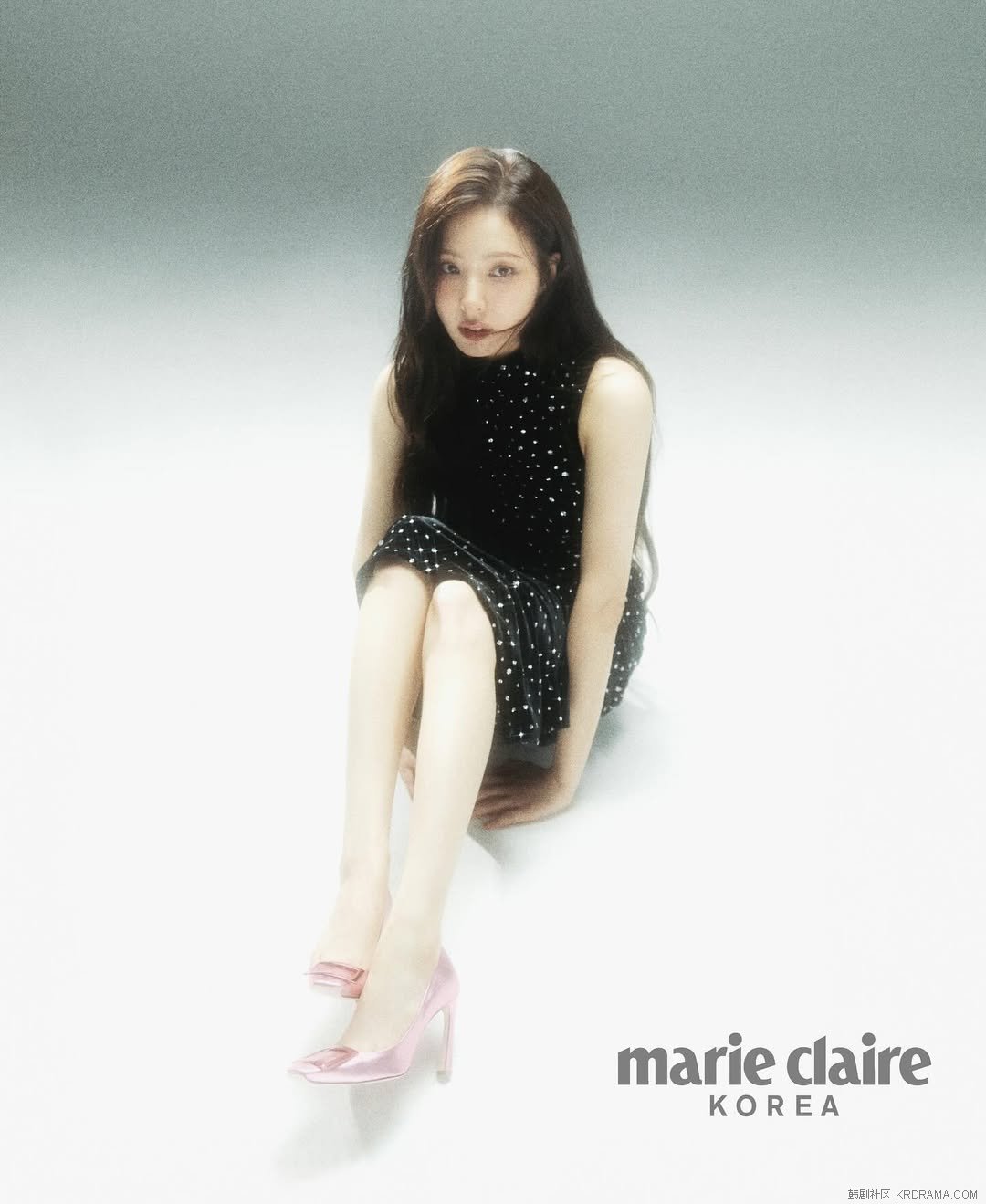 marieclairekorea_1733494290344.jpg