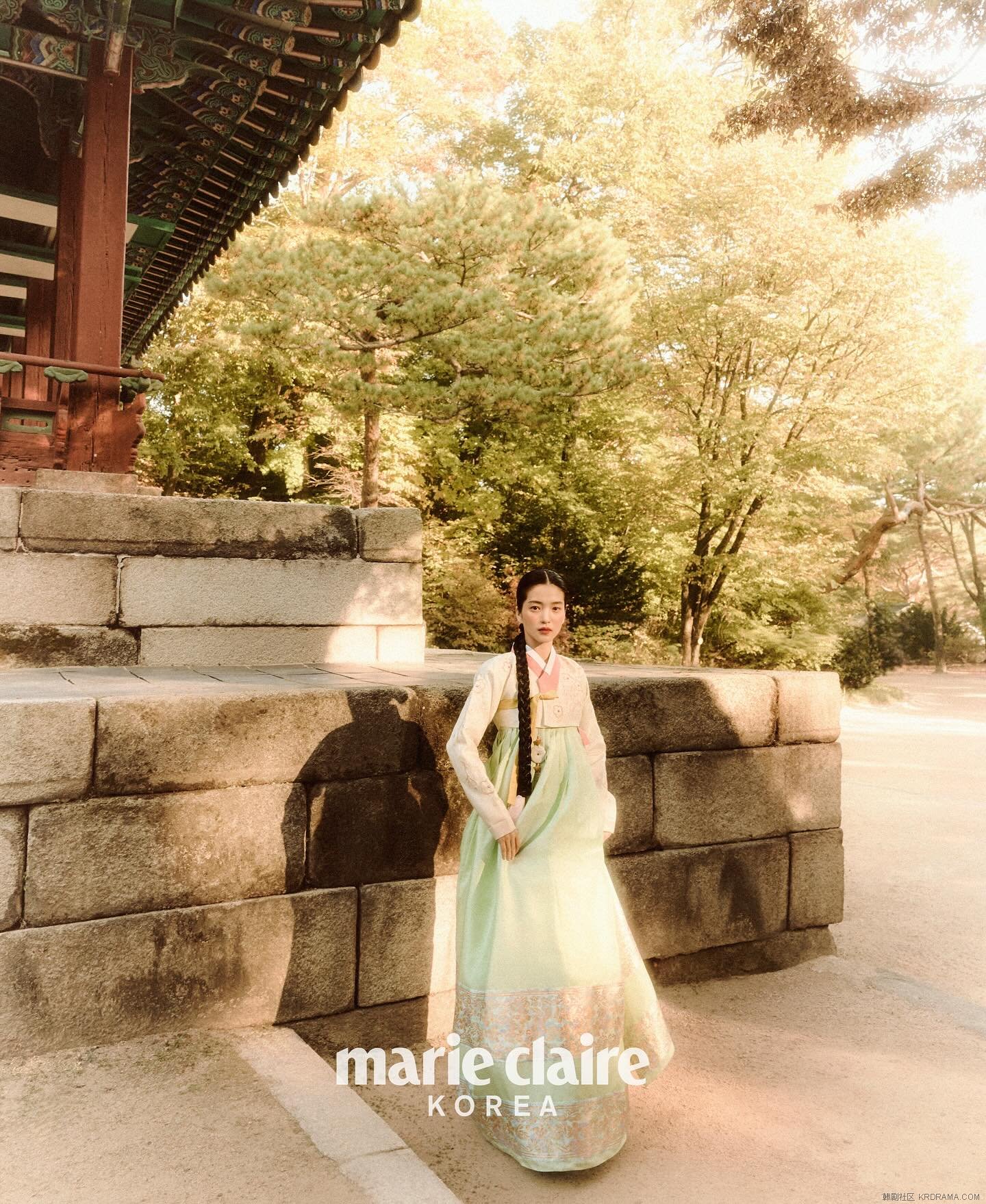 marieclairekorea_1735141765041.jpg