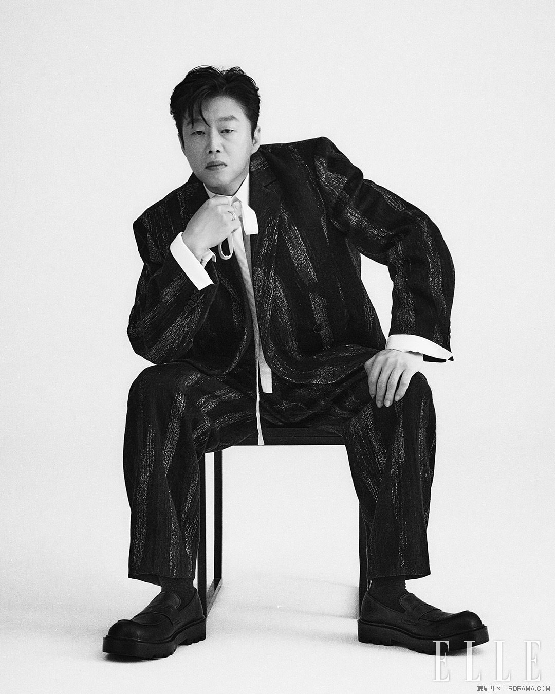 ellekorea_1735795496747.jpg