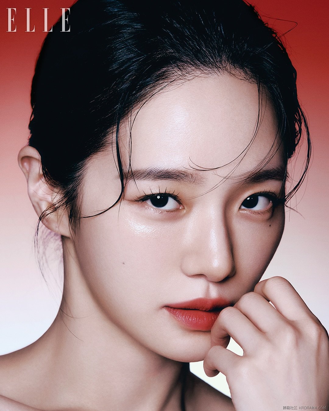 ellekorea_1736485513088.jpg