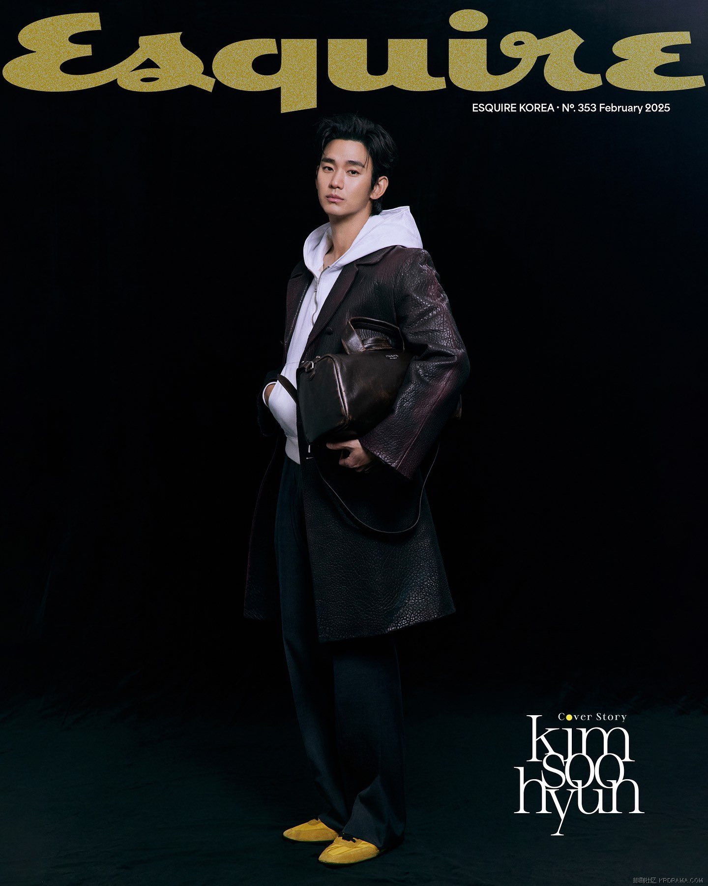 esquire.korea_1736486354247.jpg