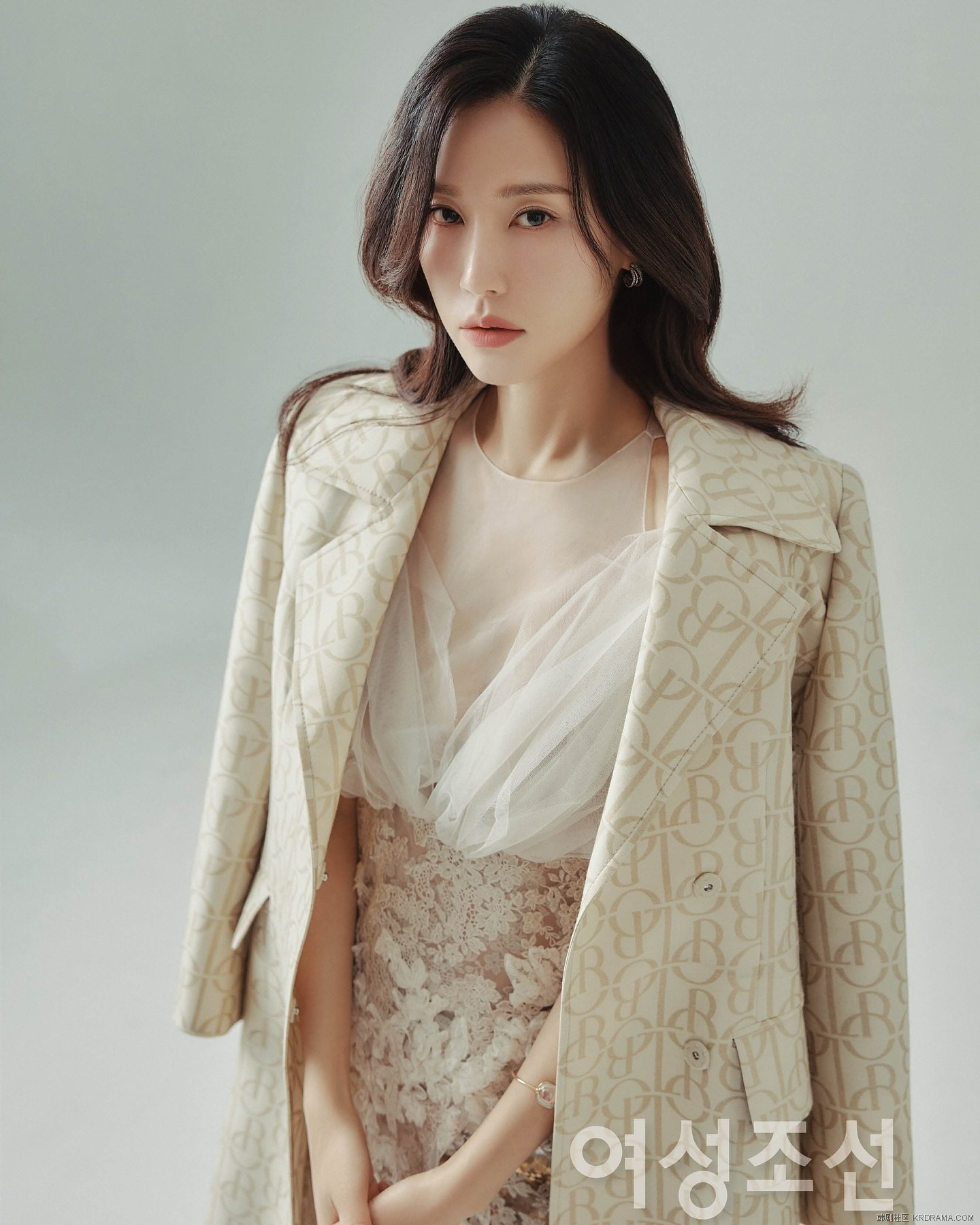 womanchosun_1743580117528.jpg