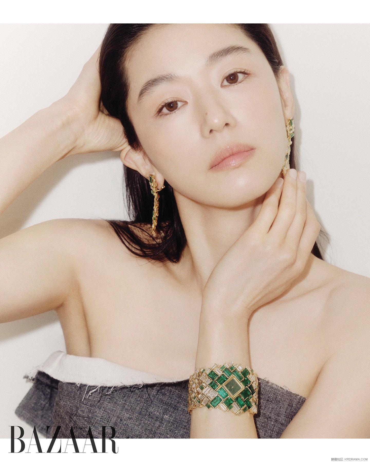 harpersbazaarkorea_1746708934983.jpg
