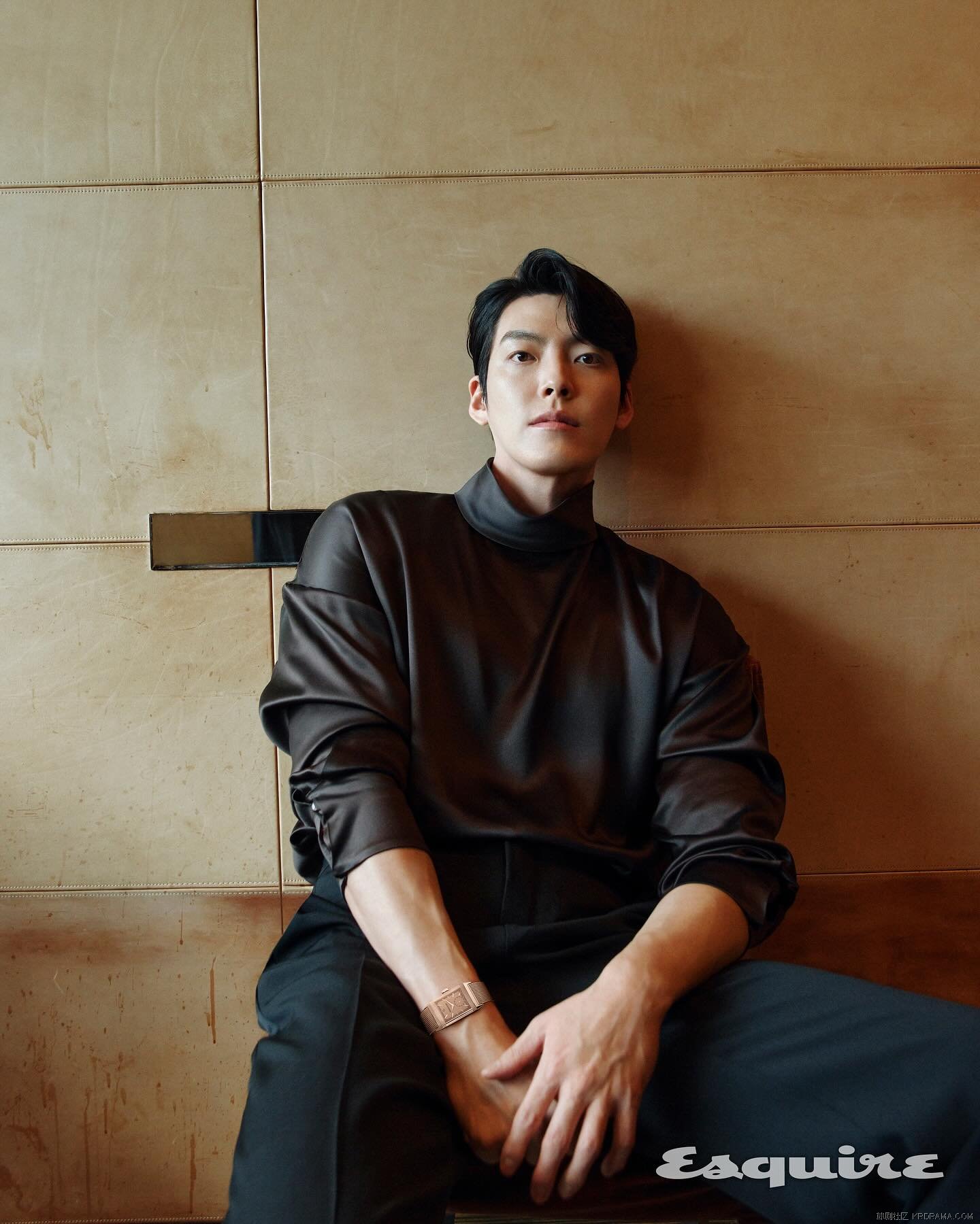 esquire.korea_1746701239794.jpg