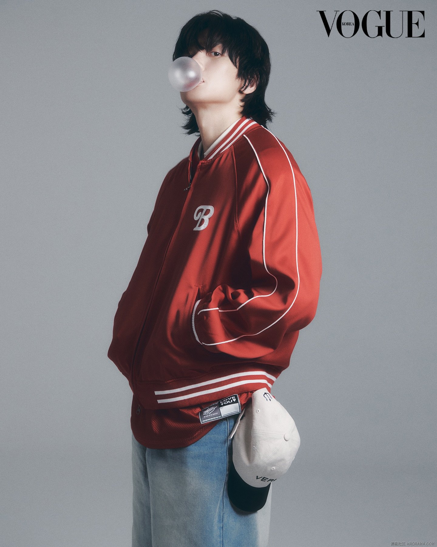 voguekorea_1747903331613.jpg