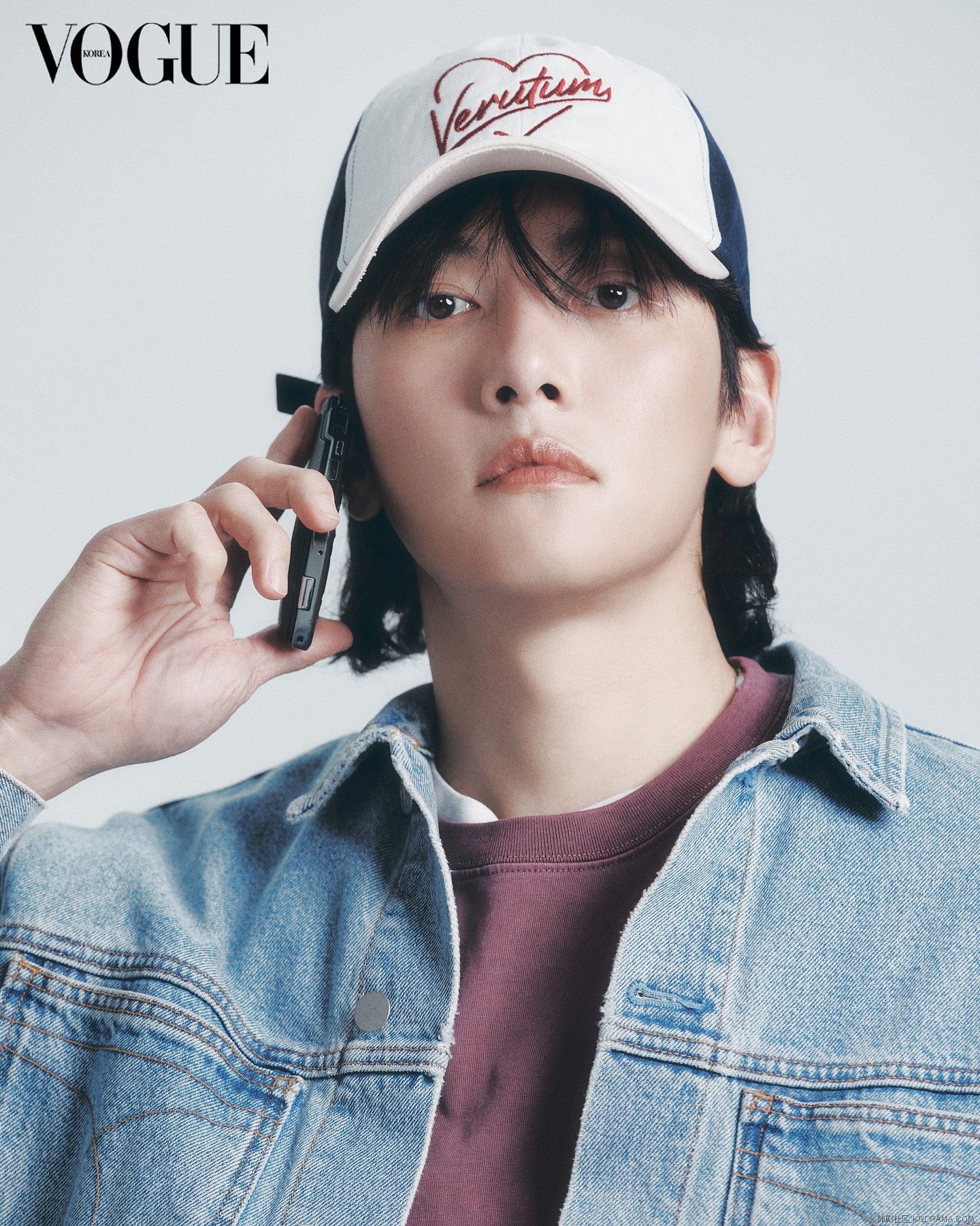 voguekorea_1747903332043.jpg