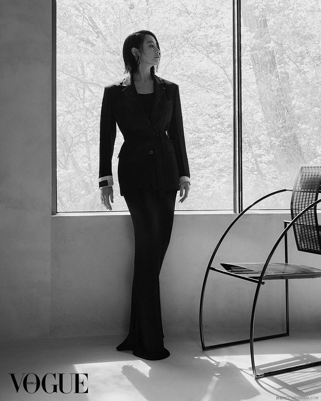 voguekorea_1747903388125.jpg