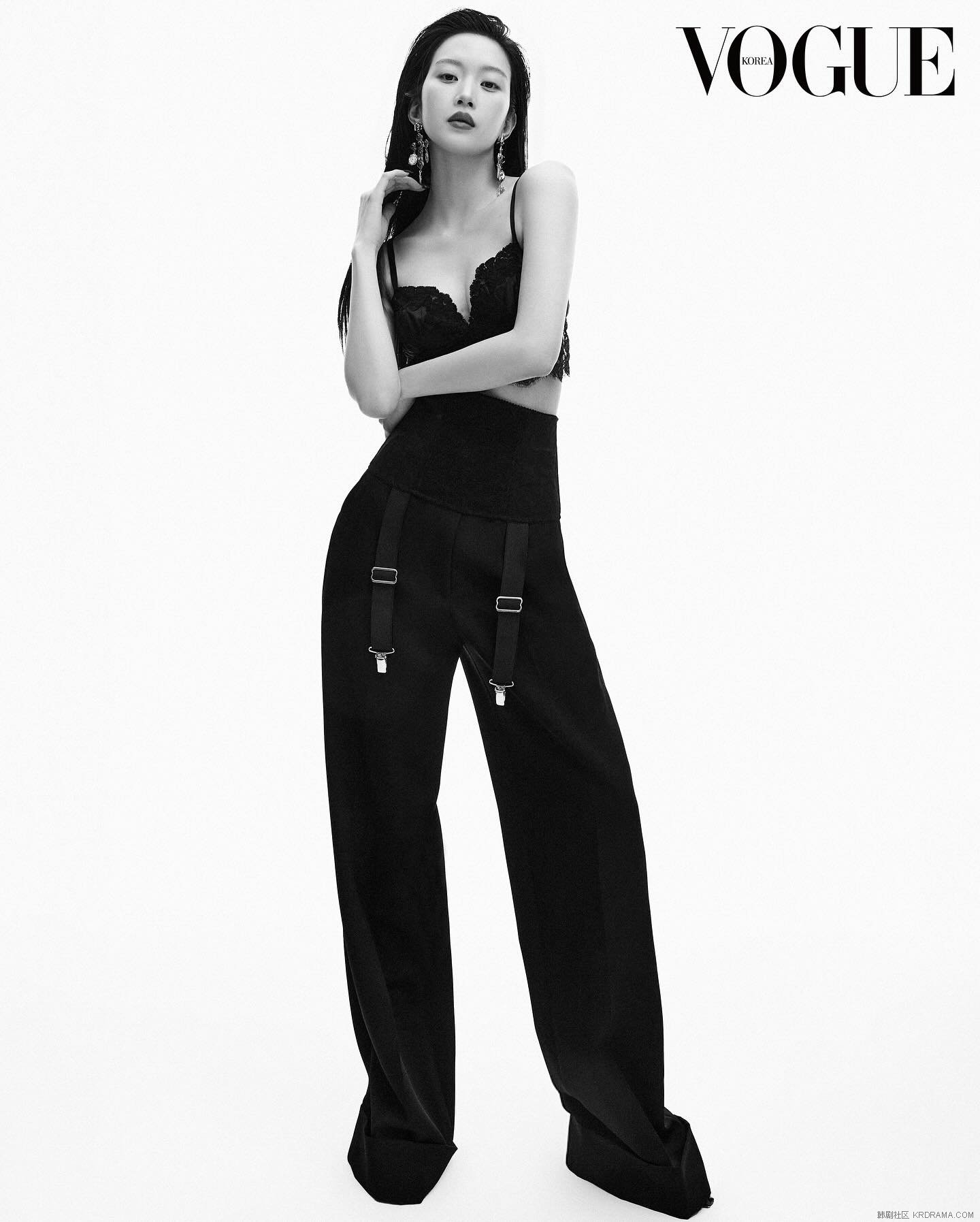 voguekorea_1747903420531.jpg
