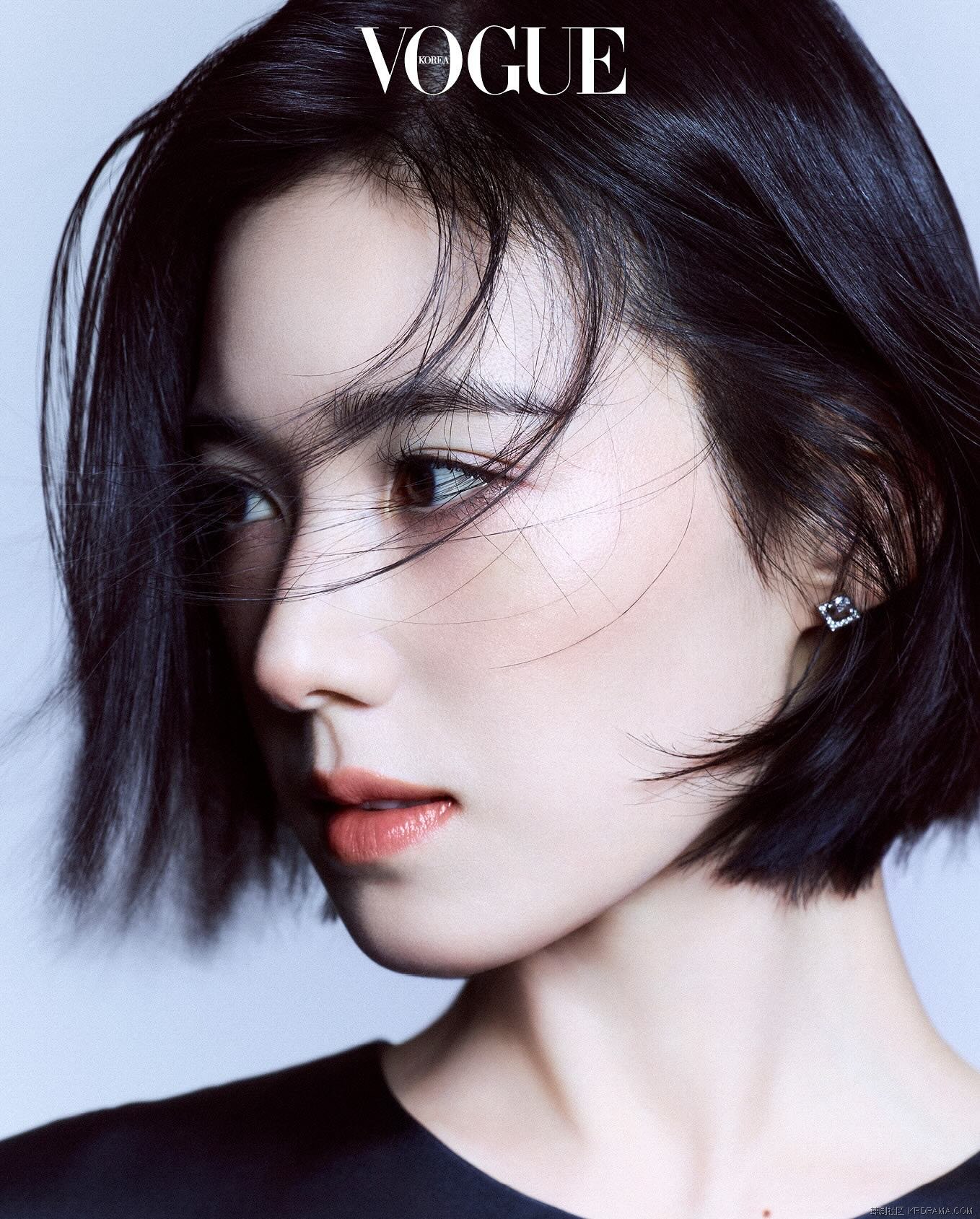 voguekorea_1747903703721.jpg