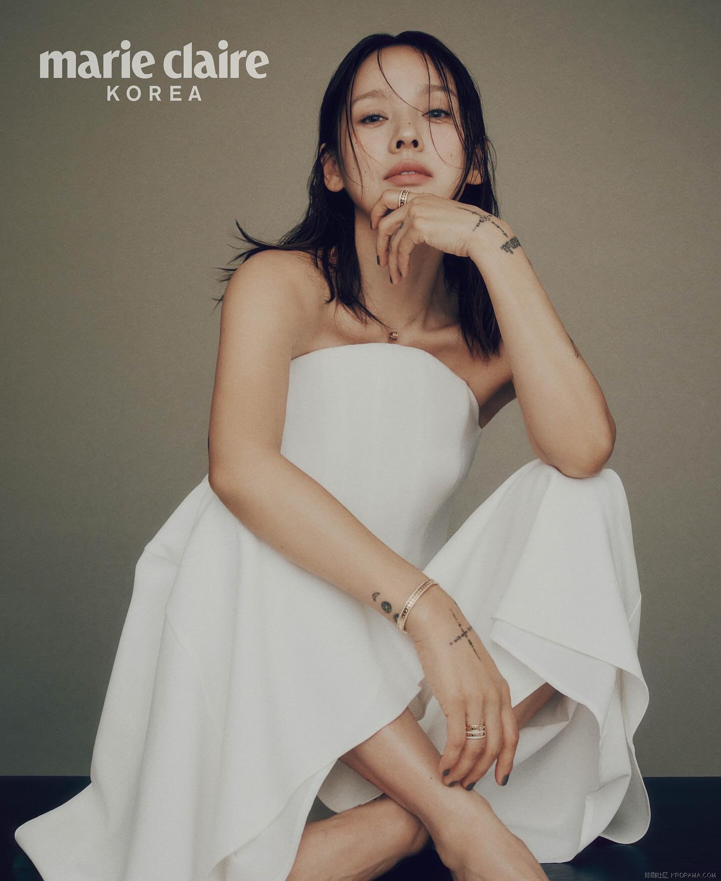 marieclairekorea_1749558900849.jpg