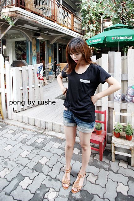 D373137_l.jpg