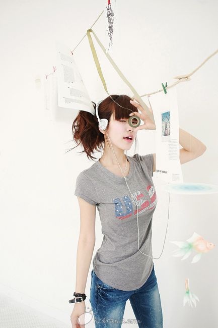D375433_l.jpg