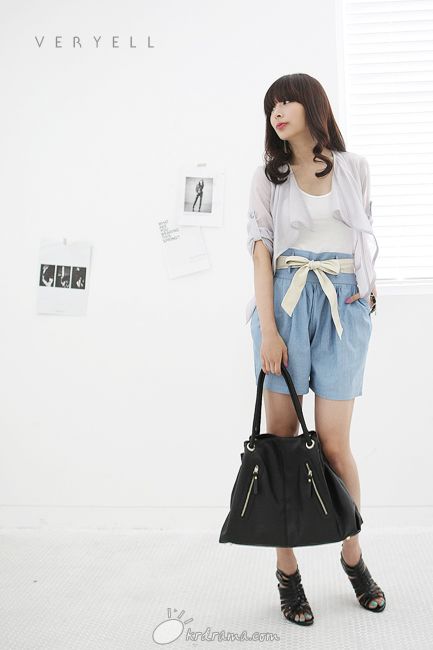 D370283_l.jpg