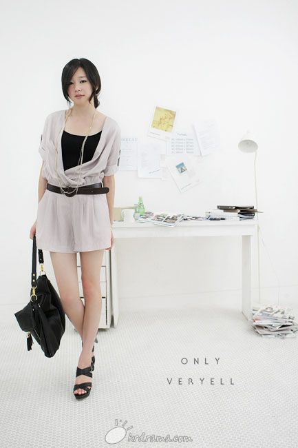 D371732_l.jpg