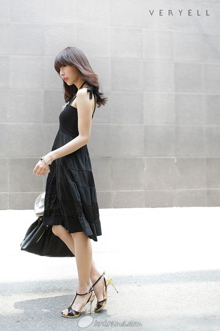 D371019_l.jpg
