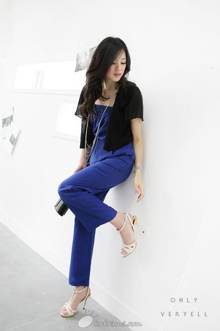 D371737_l.jpg