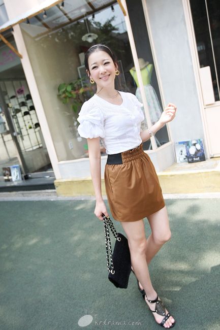 D372392_l.jpg