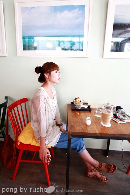 D377984_l.jpg