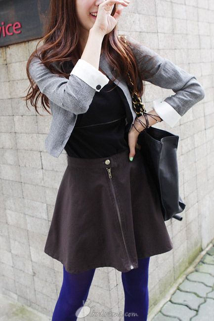 D390245_l.jpg