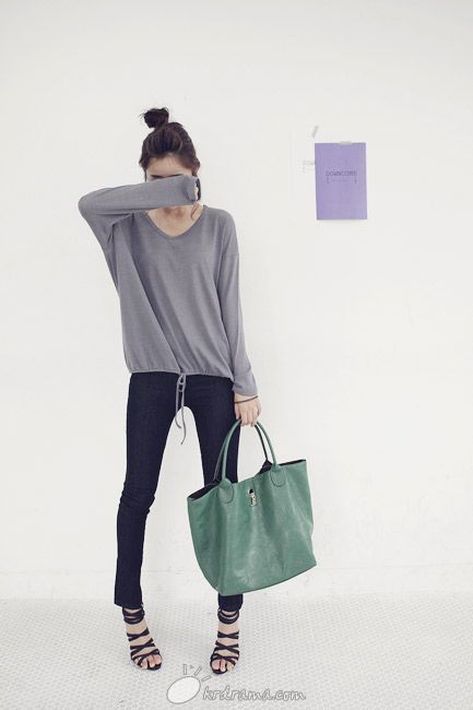 D388483_l.jpg