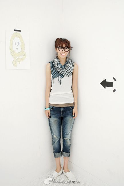 D384329_l.jpg