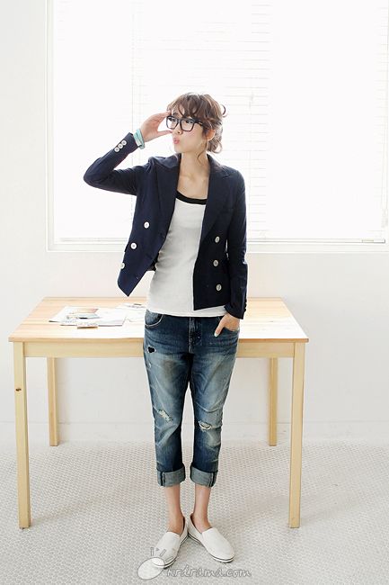 D384298_l.jpg