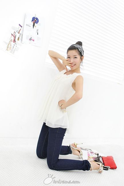 D383367_l.jpg