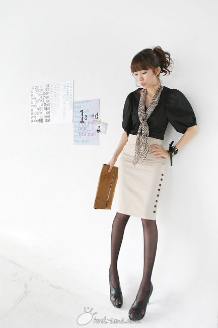 D392049_l.jpg
