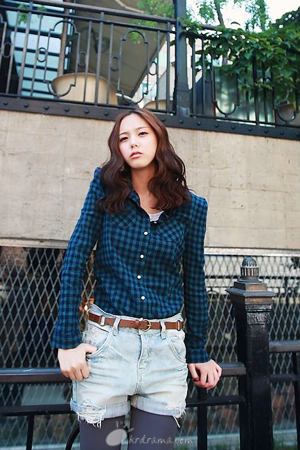 D393370_l.jpg