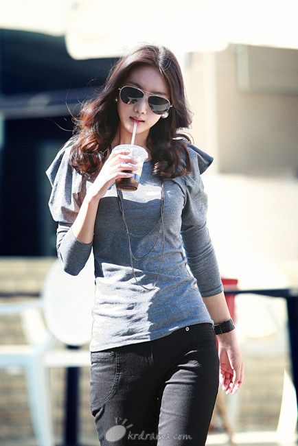 D393504_l.jpg