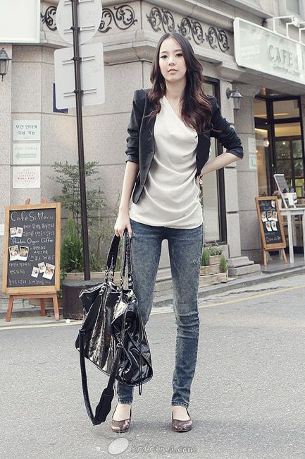 D396266_l.jpg