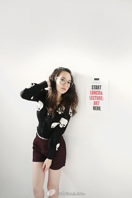 D394887_l.jpg